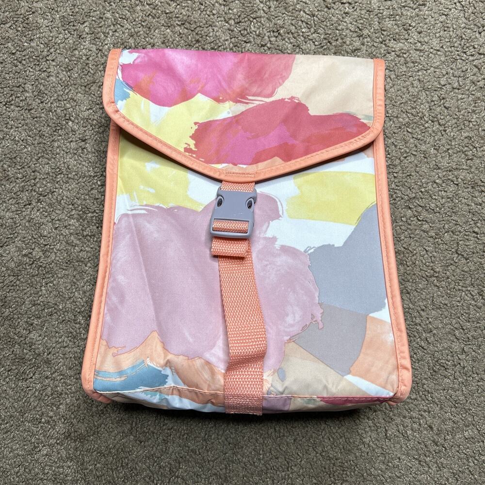 Thirty-One Pastel Paint Stroke Insulated Lunch Box Front Clip Top Handle Bag
